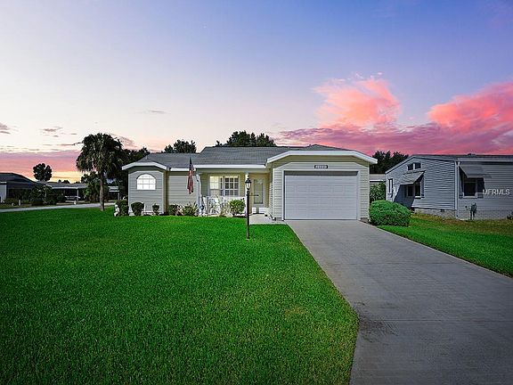 2nd image of 24900 Pine Hl