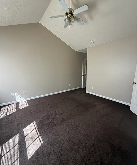 204 Christa Ln — Photo 7