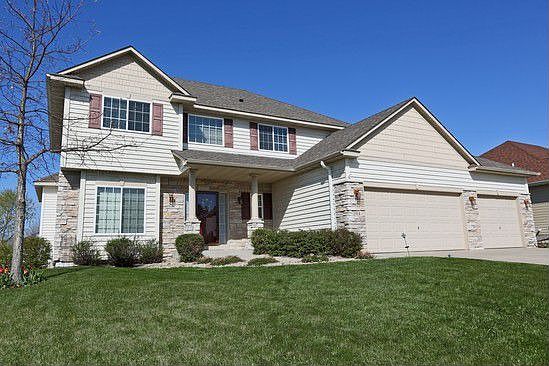 Beautiful 2 story walkout home