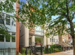1512 W Chestnut St #1, Chicago, IL 60642