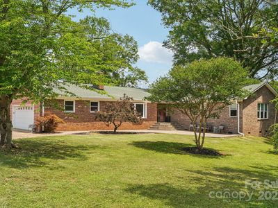 327 Johnson Dairy Rd, Mooresville, NC, 28115