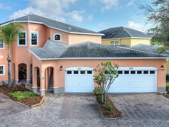3rd image of 3933 Serenade Ln