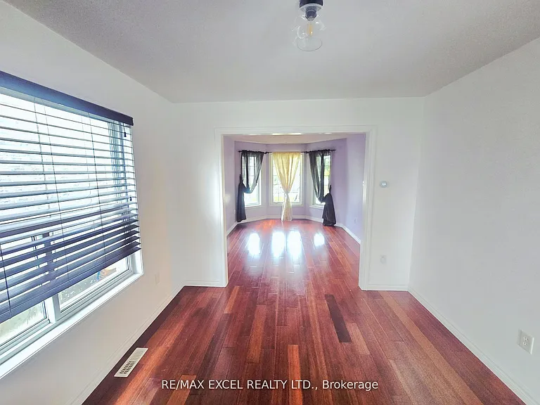 38 Shaina Ct #MAIN 2ND FLOOR — Photo 6