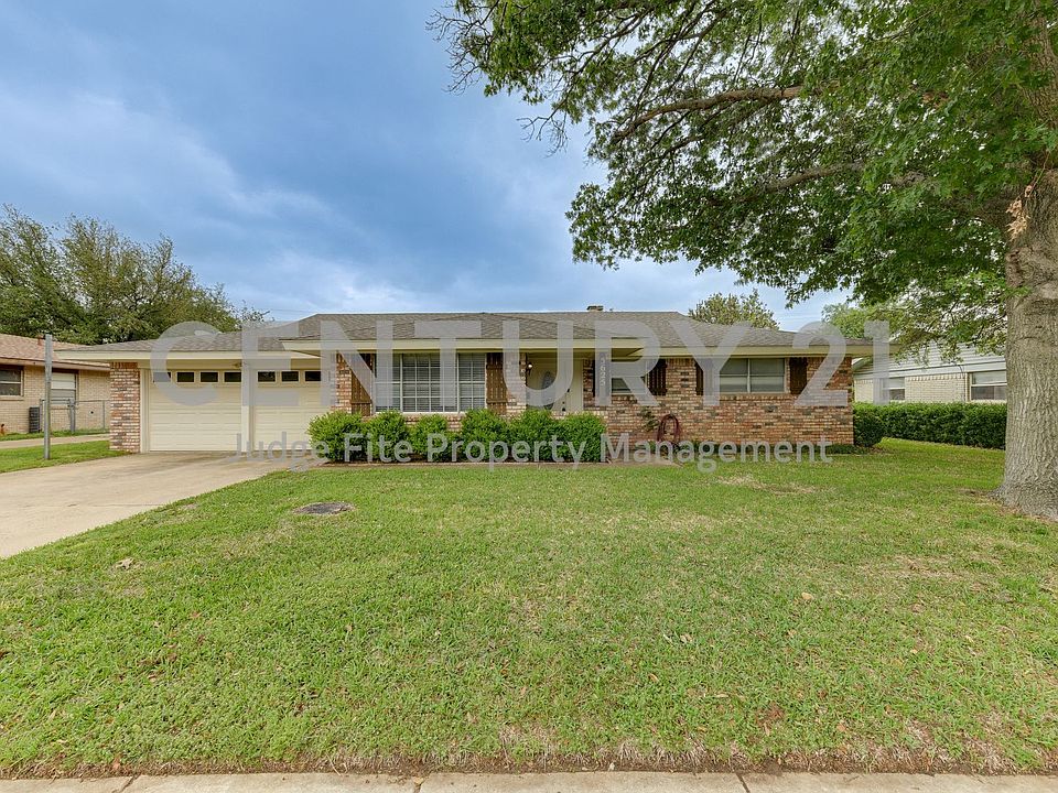 1st image of 5625 Woodway Dr