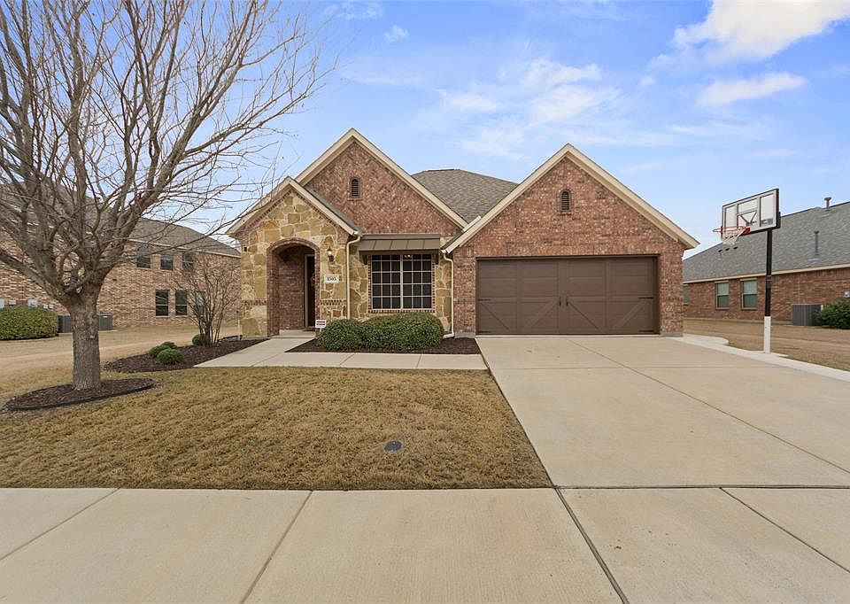 1st image of 1505 Martin Creek Dr