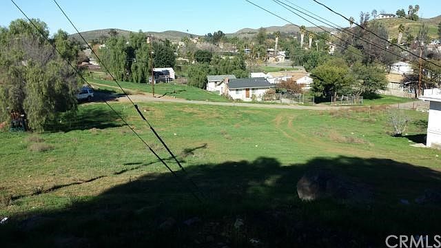 1st image of 23664 Goetz Dr