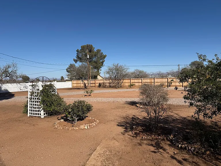 5333 S Santa Claus Ave — Photo 37