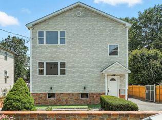 57 Ashland St, New Rochelle, NY 10801