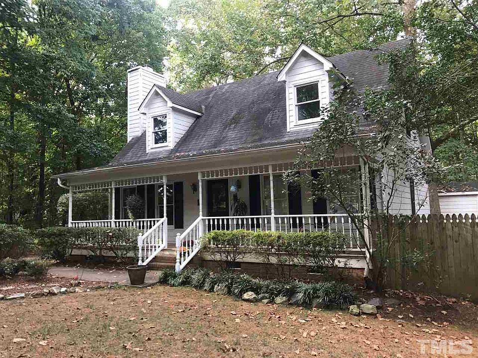 1st image of 608 Jamie Ct