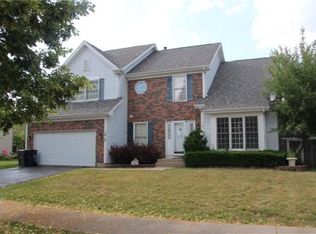 1010 Hobble Bush Ln, Elgin, IL 60120