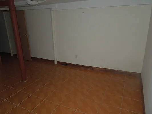 Rented by 5 Boro Realty Corp | media 36