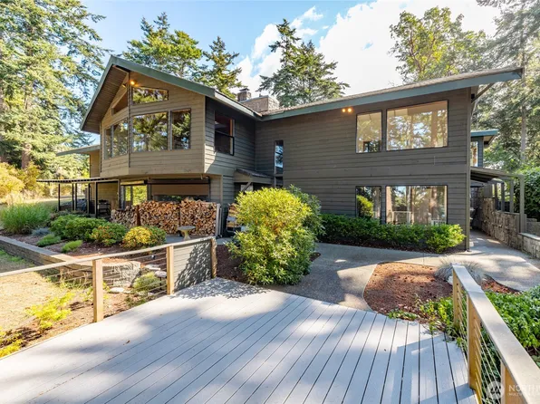 1654 Wind Dancer Place, Coupeville, WA 98239