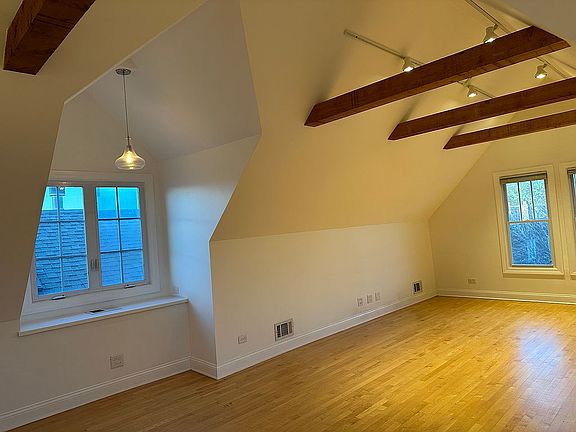 4th image of 4116 N Oakley Ave