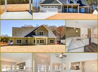 442 Smallwood Ln, Douglasville, GA 30134