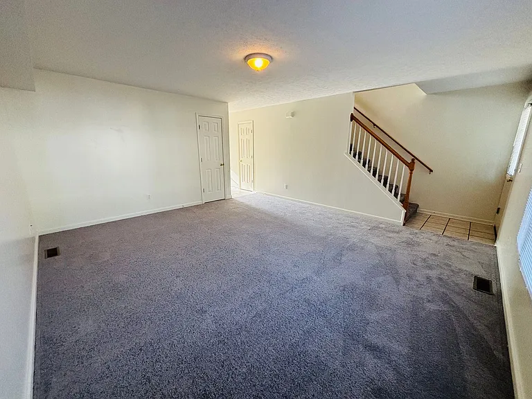 724 Park St — Photo 8