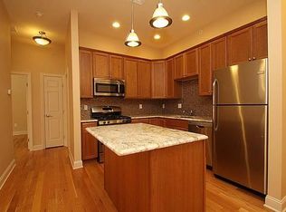 2518 Whitney Ave #1, Hamden, CT 06518