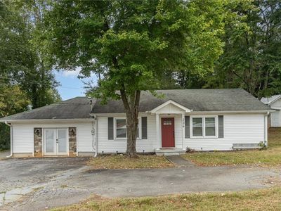 234 E Memorial Dr, Dallas, GA, 30132