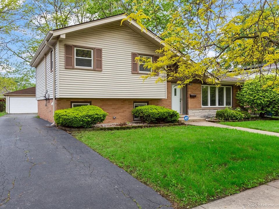 1st image of 17028 Evans Dr