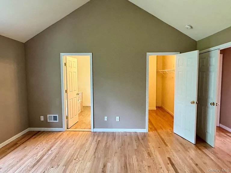 8 Seeley Bull St #120 — Photo 17