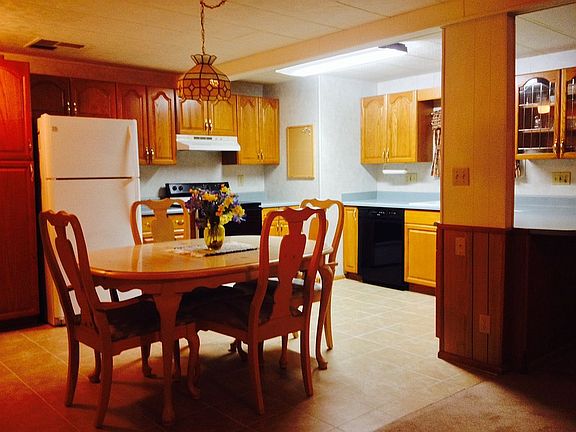 3rd image of 12 W Sahuaro Dr
