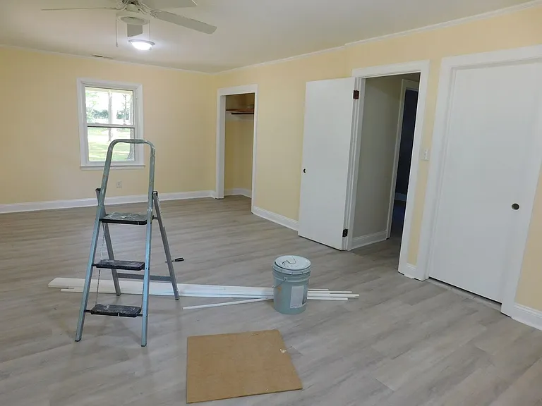 4925 Morton Rd — Photo 29