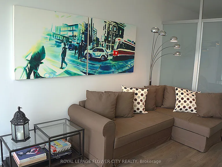 426 University Ave #4007 — Photo 11