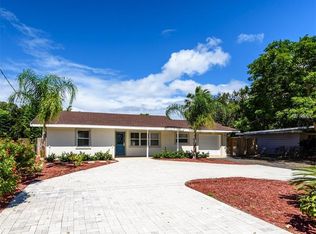 1002 39th Ave W, Bradenton, FL 34205