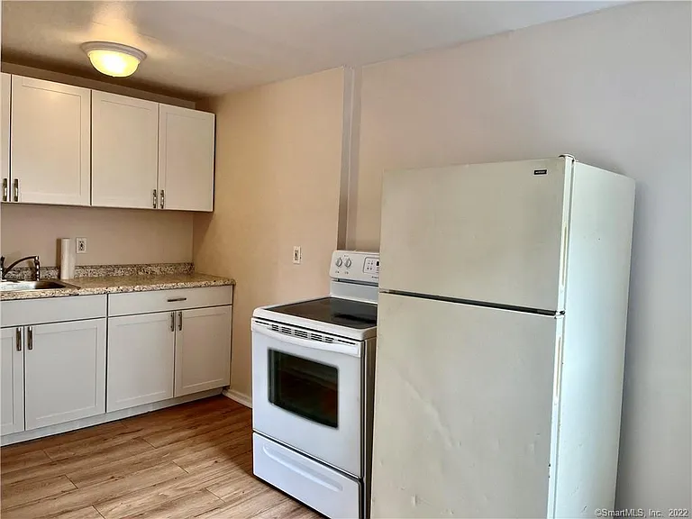 83 Lebanon Ave #3 — Photo 7