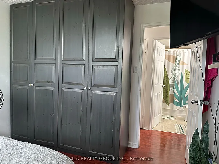 2900 Battleford Rd #210 — Photo 27