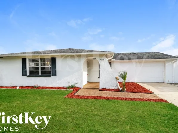 7124 Cay Dr, Port Richey, FL 34668