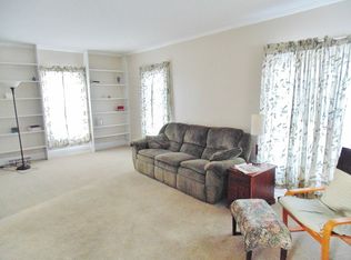 126 W John St, Maumee, OH