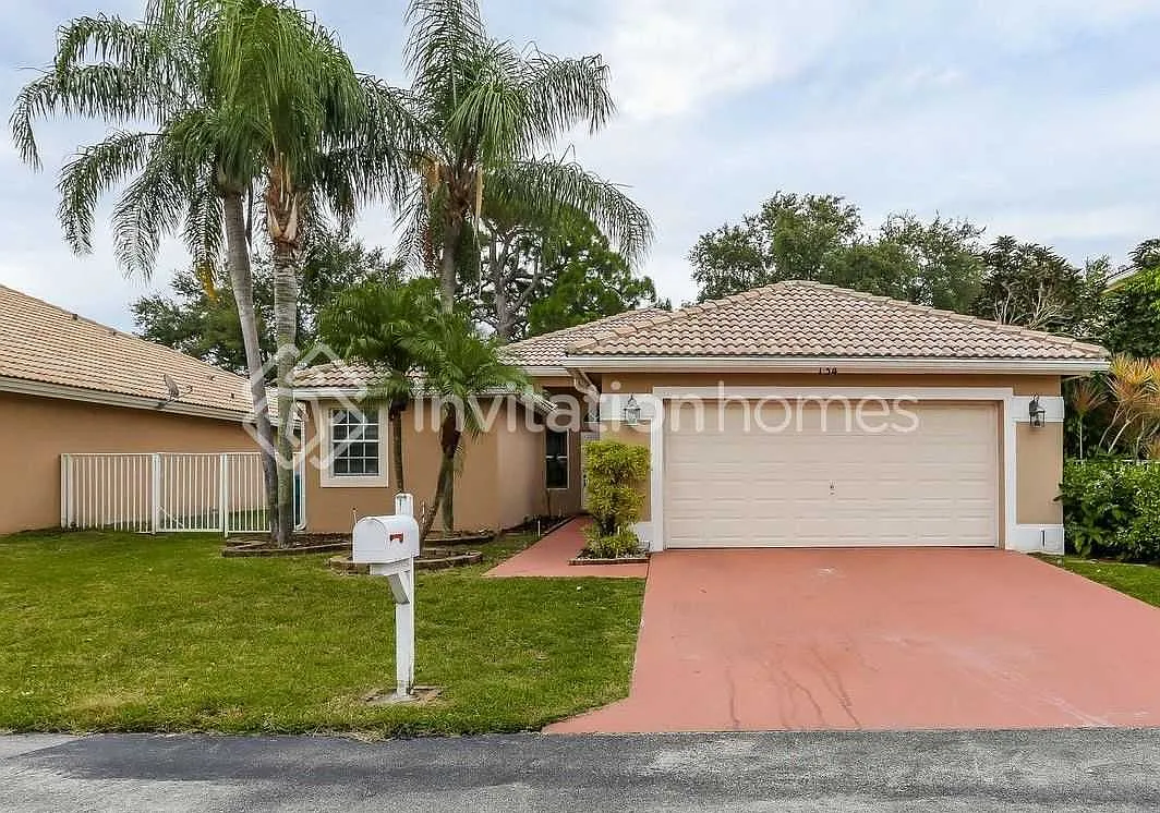 134 Citrus Park Cir Boynton Beach, FL 33436 — Photo 1