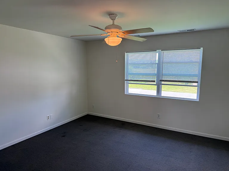 320 Summer St #4 — Photo 5