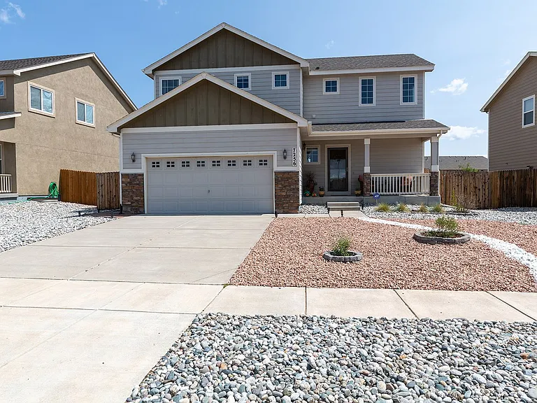 7256 Red Cardinal Loop — Photo 2