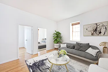 Rented by R New York