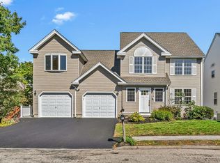 51 Bucklin Rd, North Andover, MA 01845