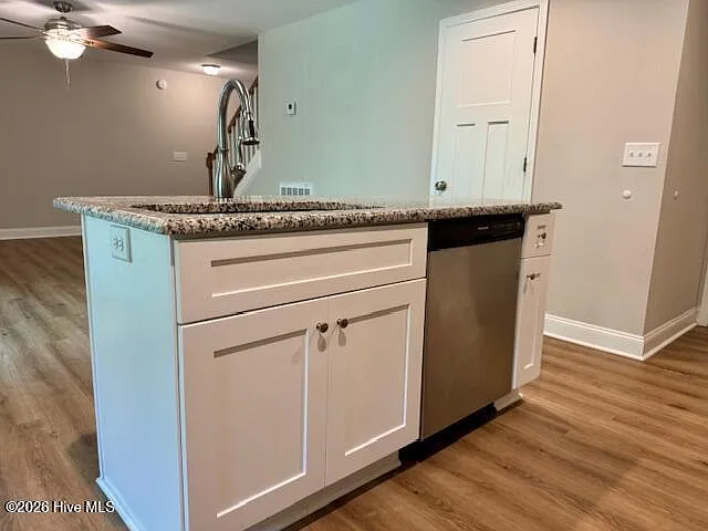 1050 W Indiana Ave — Photo 14
