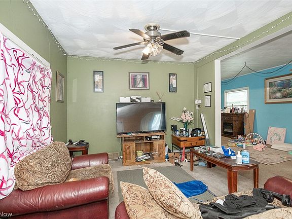 5th image of 14600 Triskett Rd