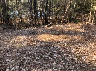 28 Camp Rd, Sturbridge, MA 01518