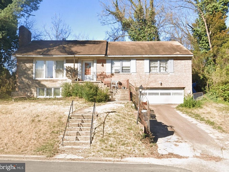 1st image of 3836 N Oakland St
