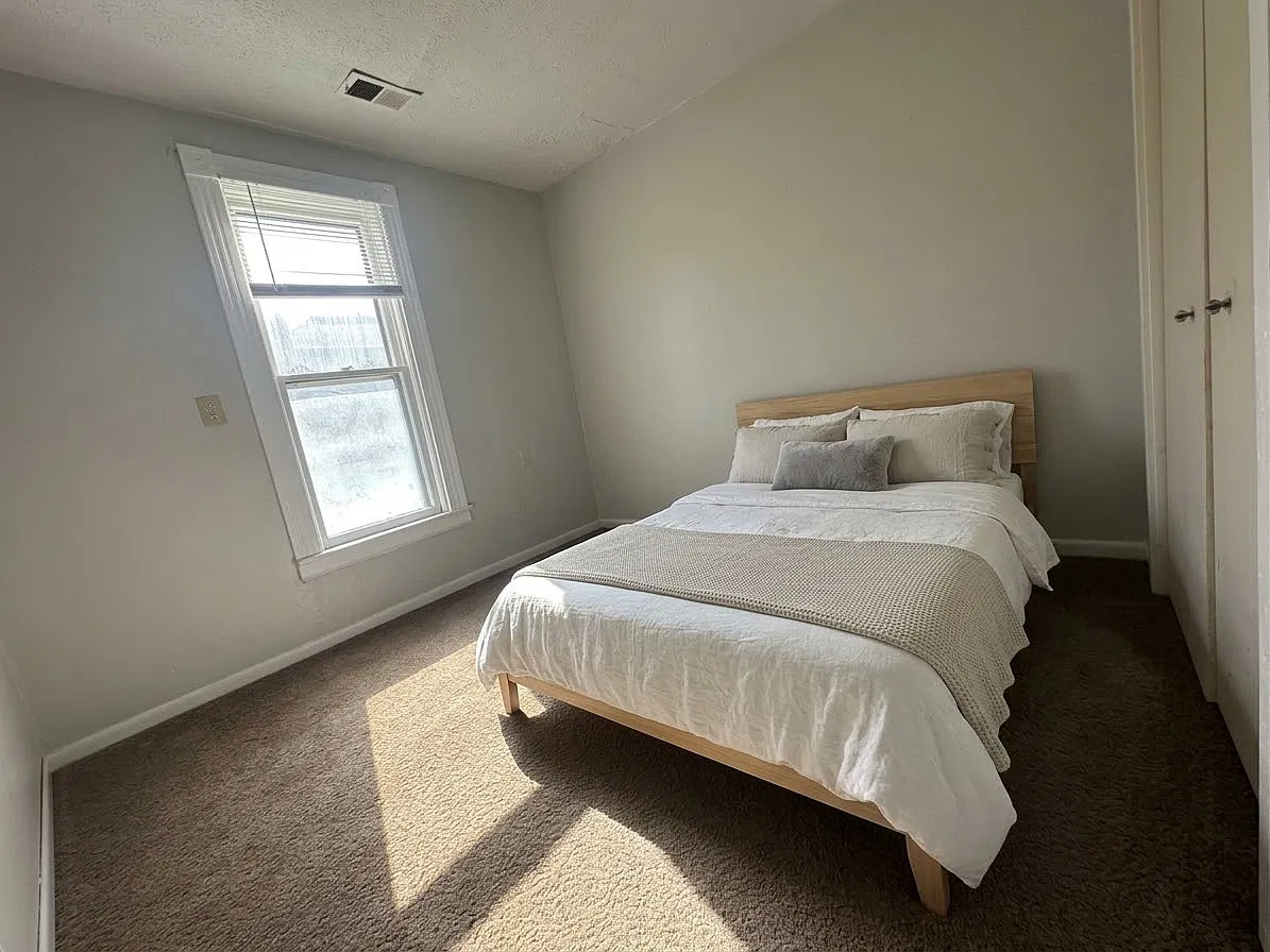 1 bed, 825 sqft, $1,035 — Photo 3