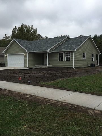 1st image of 144 W Bodine Dr