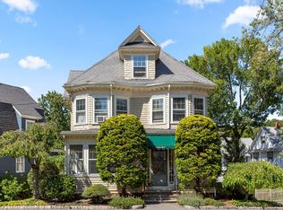 68 Walker Rd, Swampscott, MA 01907