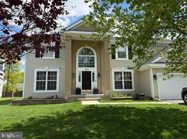 314 Flatbush Ave, Egg Harbor Township, NJ 08234