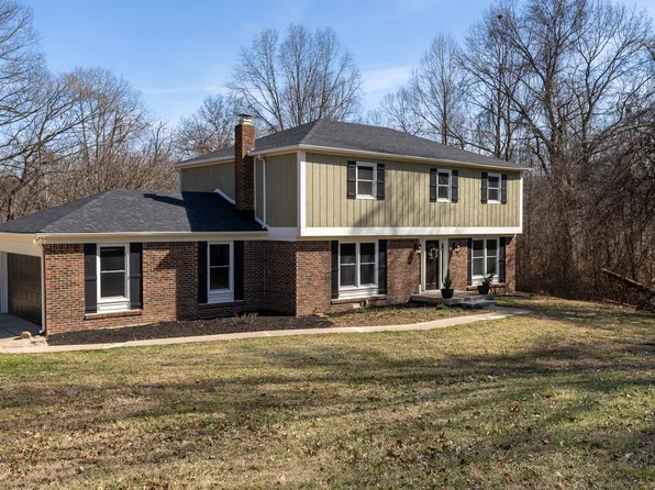 1285 Lincoln Hill Rd, Martinsville, IN 46151