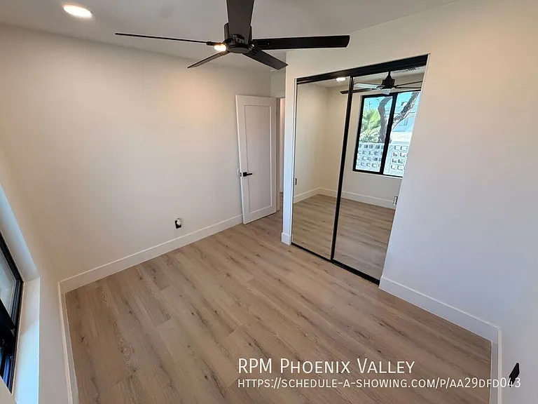 4019 E Surrey Ave — Photo 15