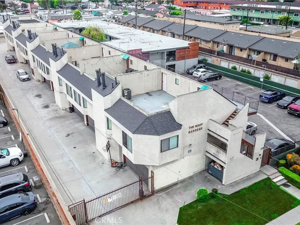 9248 Palm St, Bellflower, CA 90706