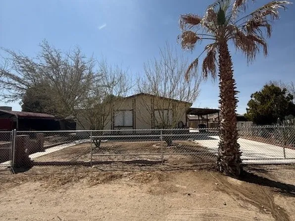 19032 Dennis St, Adelanto, CA 92301