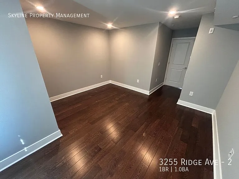 3255 Ridge Ave #2 — Photo 9