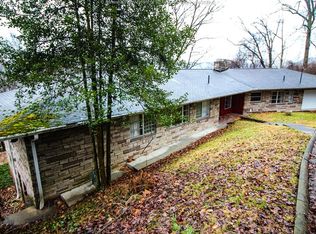 616 Bendview Dr, Charleston, WV 25314